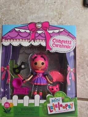 Confetti Carnivale Mini Lalaloopsy Doll - Pink & Purple Outfit